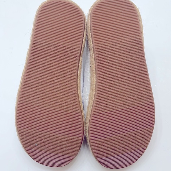 NWT Gap Kids Eyelet Espadrille Sneakers, Size 9 - Picture 6 of 8